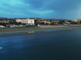 Hotel Internazionale, hotell sihtkohas Marotta