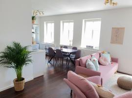 PB Ferienwohnungen - FeWo 7 - Stilvoll eingerichtetes Apartment im Herzen Senftenbergs, lägenhet i Senftenberg