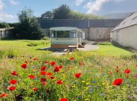 Lettoch Farm Holiday Home, holiday rental in Dufftown