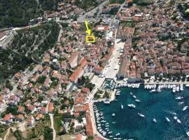LUXOR Hvar - Main Square Apartments
