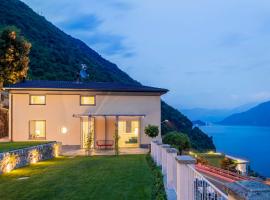 Villa Matisa – Argegno Lake Como、Muronicoの駐車場付きホテル