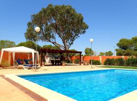 VILLA BUGANVILLA, cabaña o casa de campo en Elche