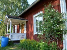 Lillstugan, södra Bergslagen, holiday home in Surahammar