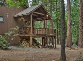 Cozy Camp Connell Abode with Large Game Room!