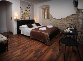 Rooms & Apartment Lasta
