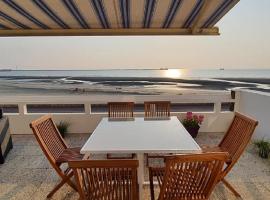 Superbe appartement avec terasse face à la mer, appartement à Boulogne-sur-Mer