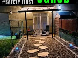 Apartamenty Green Garden z ogrodem i przyjazne dla zwierząt, Racibórz