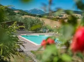 Casale Lucy