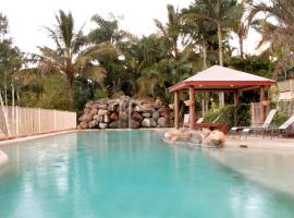 at Boathaven Bay Holiday Apartments, hótel í Airlie Beach