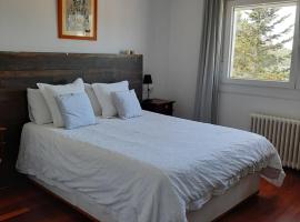 Villa Anselma, casa compartida, habitación en casa particular en Pontevedra