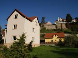 Ubytování pod Jezem, hotel in Loket