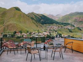 Northgate Hotel Kazbegi, hotel in Stepantsminda