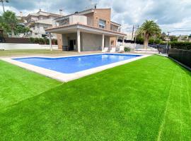 Villa Las Palmeras, lacný hotel v destinácii Tarragona