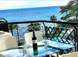 MI CAPRICHO 2F BEACHFRONT- Apartment with sea view - Costa del Sol