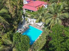 Lua Cheia Villas Sadoxlem, hotell i Canacona