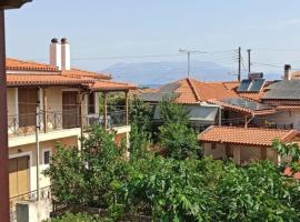 Nikos Holidays House, hotel v destinaci Akrata