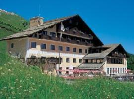 Minotel Salastrains, hotel 