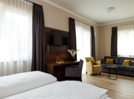 Herzl Hotel bei Erding, hotel with parking in Forstern