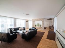 Penzion Lomská Vyhlídka, hotel in Lom u Mostu