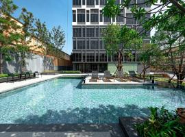 Siamese Sukhumvit 87, apartment in Bangkok