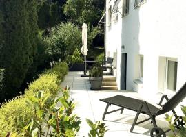 Business Apartment TUSCANY mit großer Gartenterrasse、ロイトリンゲンの格安ホテル