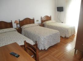 Hostal Los Andes, מלון ליד מונקלואה, מדריד