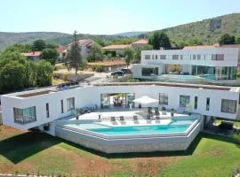 Luxury villa Azure in Imotski, wellness oasis