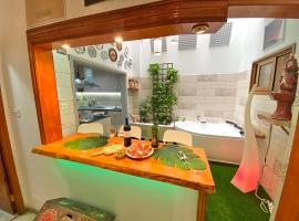 La Luz Vivienda Vacacional, hotel with jacuzzis in Las Palmas de Gran Canaria