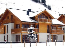 Schoenblick Mountain Resort - SMR Rauris Apartments & Spa near Gondola, hotelli kohteessa Rauris