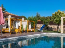 VILLA SUNRISE