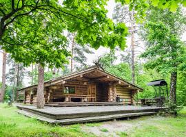 Forest hut Stariy Prud, hotel with parking in Pylypovychi