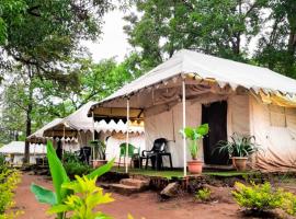 Adventure Camping, hotell i Pachmarhi