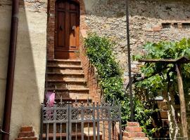 Casa Primavera a Rocca d'Orcia, casa o chalet en Castiglione dʼOrcia