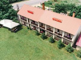 Гостиничный комплекс "Титан", Hotel in Oleksandrivka