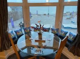 HARBOUR VIEW HOLIDAY LET - Entire 3 Bedroom Maisonette With Spectacular Harbour And Sea Front Views Sleeps 5