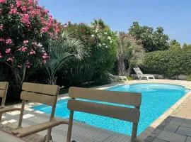 La maison de Virginie 6 a 12 personnes -300 m de la plage- vélos a disposition
