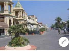 Historical Apartments By Seaside