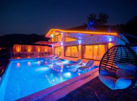 Çayköy에 위치한 호텔 Elsu - 2 Bedroom Holiday Villa with jacuzzi in Kalkan