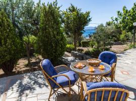 Villa Euphoria Studio in Aegina, A' Marathonas Bay, hotel in Egina