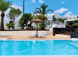 Luxury Sea Apartment Lanzarote PaLù Holiday House, hôtel à Costa Teguise