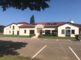 La Villa de l Embusade GUESTHOUSE, hotel v destinaci Pont-a-Mousson