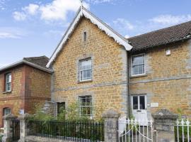 Round House Cottage, hotell i Castle Cary