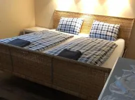 APARTMAN 4.