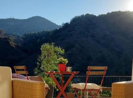 BELLE VUE Mountain Home, hotel cerca de Monasterio de Kikkos, Kalopanayiotis