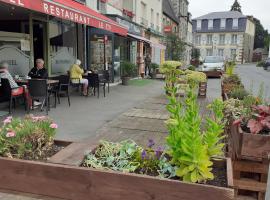 Hotel Le XIV, hôtel à Pontorson