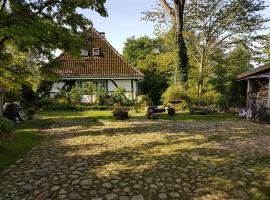 Cottage Marxdorf, hotel with parking in Marxdorf