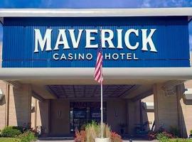 Maverick Hotel and Casino by Red Lion Hotels, hotel di Elko