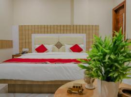 Komal Inn，位于布什格尔的酒店