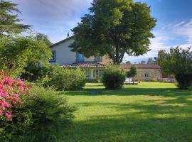 Villa Rouvesol, bed and breakfast en Saint-Romain-de-Lerps