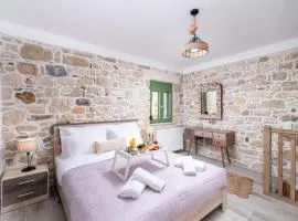 Katina's House
